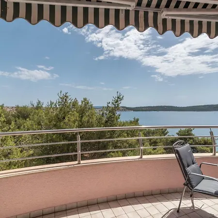 Sea View Apartmán *